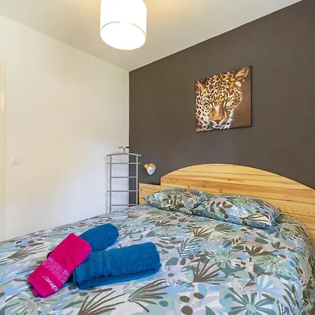 Holiday home Cosy Pavillon 2chambres Proche