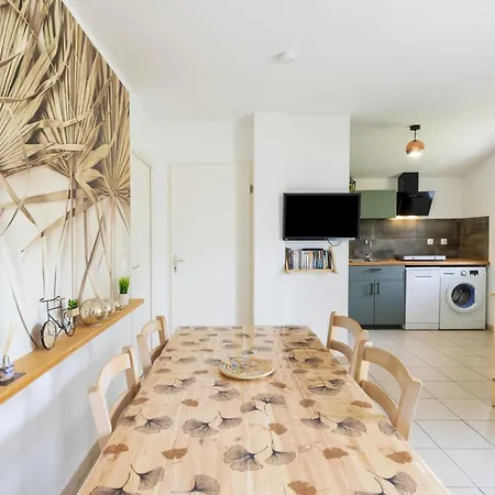 Holiday home Cosy Pavillon 2chambres Proche